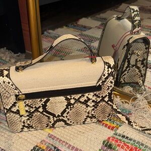 Enzo Angiolini Snakeskin Crossbody Purse